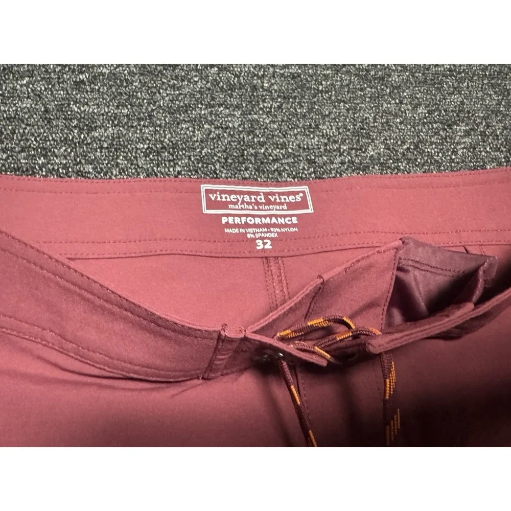 Vineyard Vines Mens Performance‎ Board Shorts 32 Maroon 98 Graphic Swim Trunks
